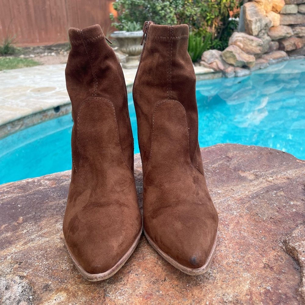 Steve Madden Viperr Bootie in Cognac